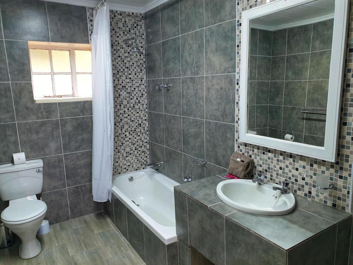 Gooderson Leisure Mountain View Cottages Self Catering And Timeshare Resort Drakensberg Garden Esterno foto