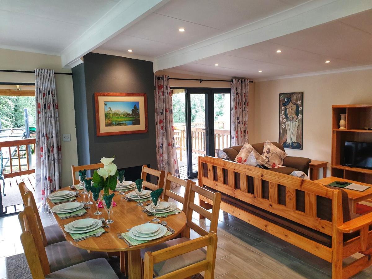Gooderson Leisure Mountain View Cottages Self Catering And Timeshare Resort Drakensberg Garden Esterno foto