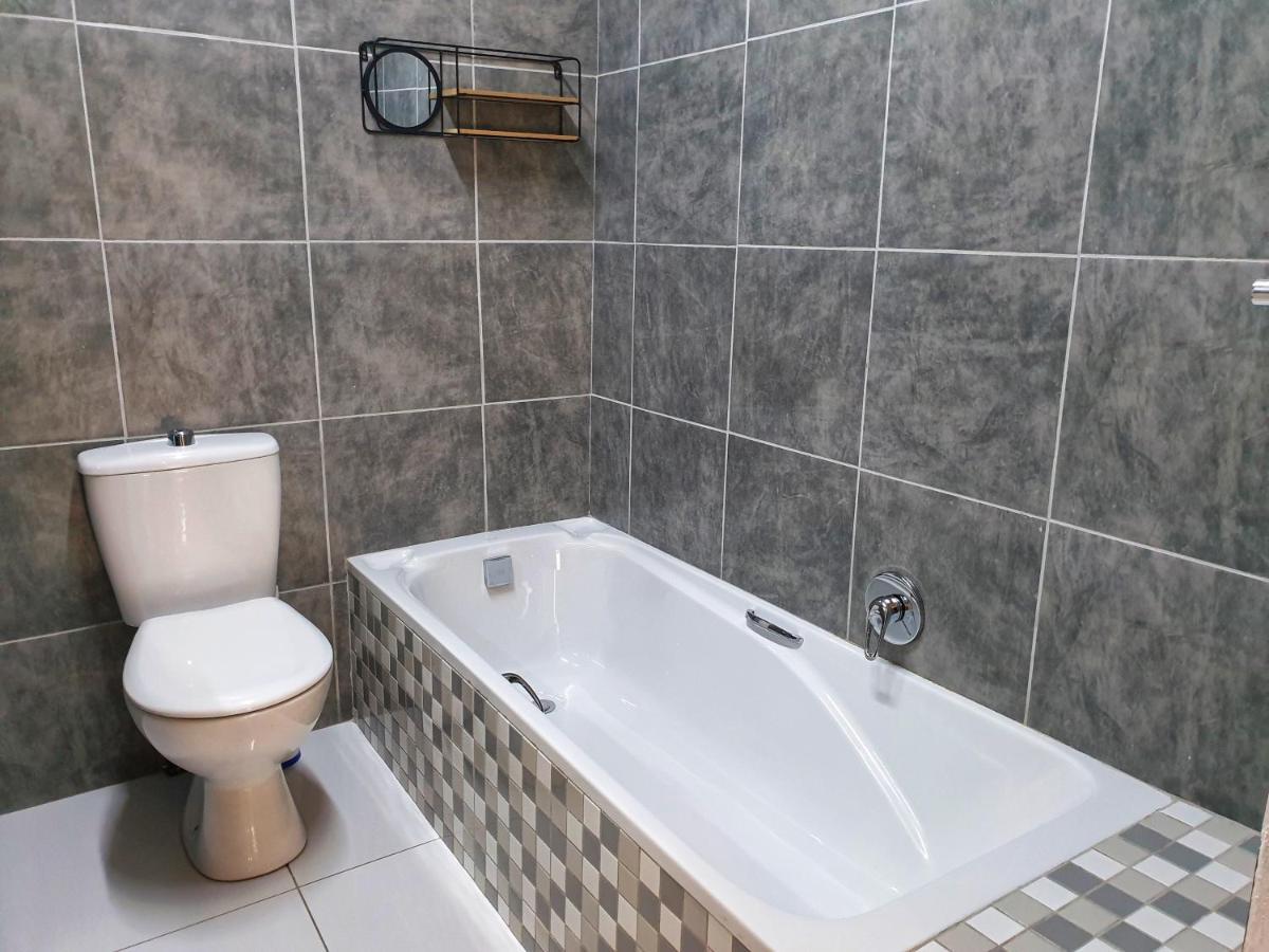 Gooderson Leisure Mountain View Cottages Self Catering And Timeshare Resort Drakensberg Garden Esterno foto