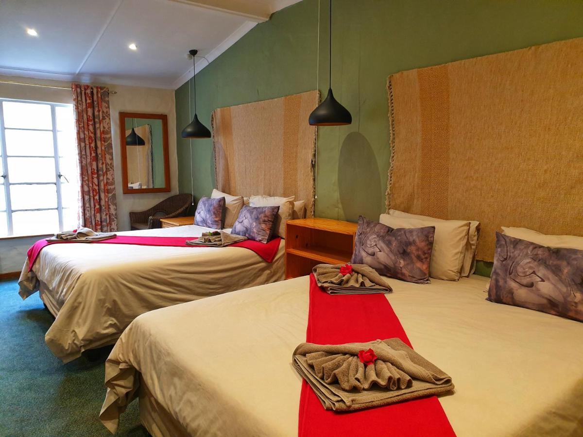 Gooderson Leisure Mountain View Cottages Self Catering And Timeshare Resort Drakensberg Garden Esterno foto