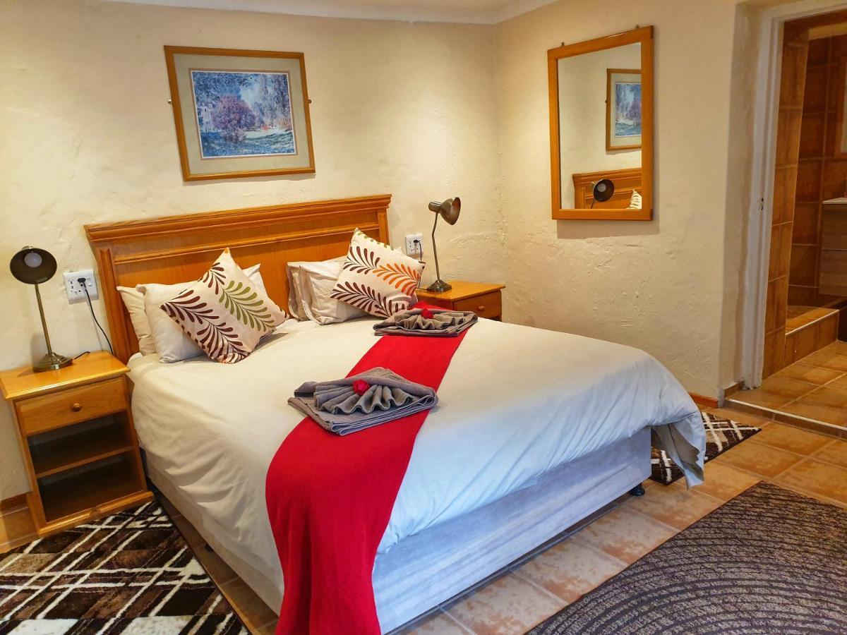 Gooderson Leisure Mountain View Cottages Self Catering And Timeshare Resort Drakensberg Garden Esterno foto