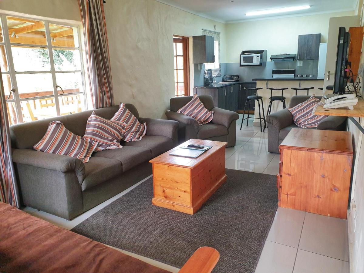 Gooderson Leisure Mountain View Cottages Self Catering And Timeshare Resort Drakensberg Garden Esterno foto