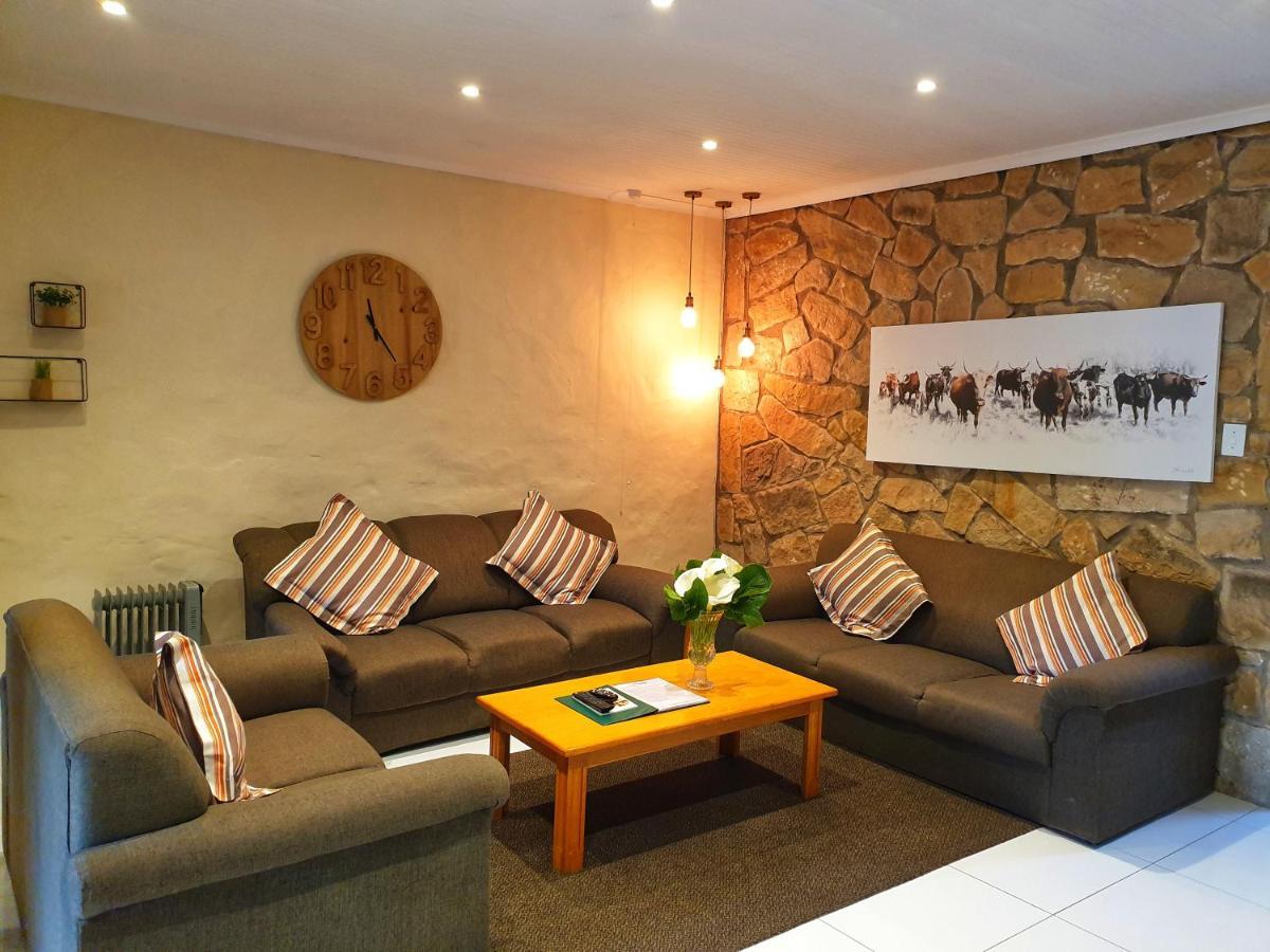 Gooderson Leisure Mountain View Cottages Self Catering And Timeshare Resort Drakensberg Garden Esterno foto