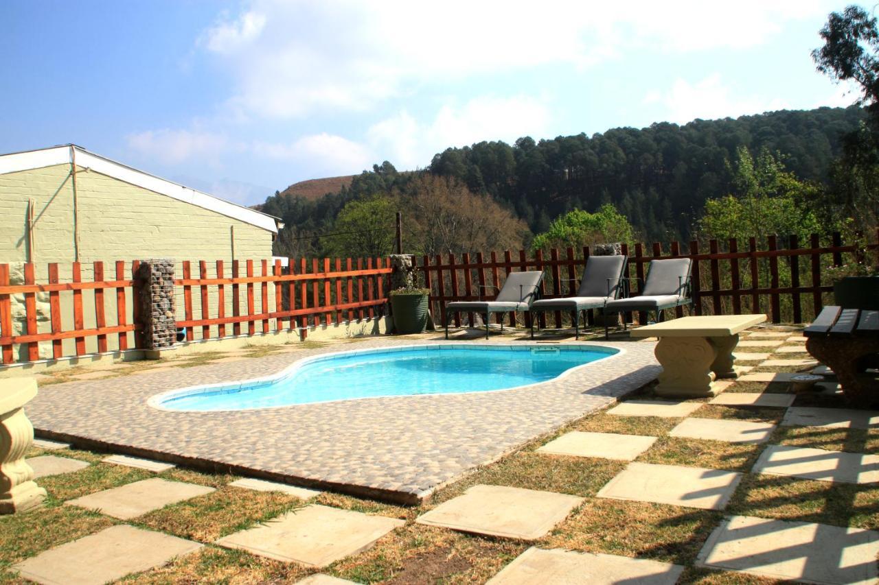 Gooderson Leisure Mountain View Cottages Self Catering And Timeshare Resort Drakensberg Garden Esterno foto